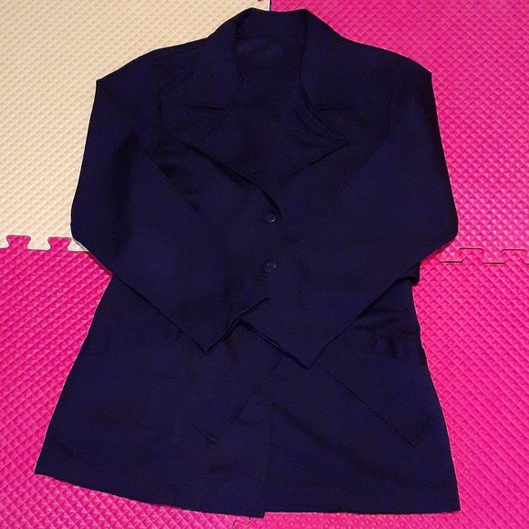 A. Byer California Stylish Stretch Twill Jacket with Belt, Never used - Picture 2 of 3